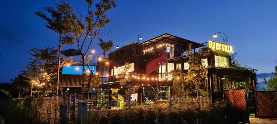 Tuan Chau Ruby Villa Villa in Laos