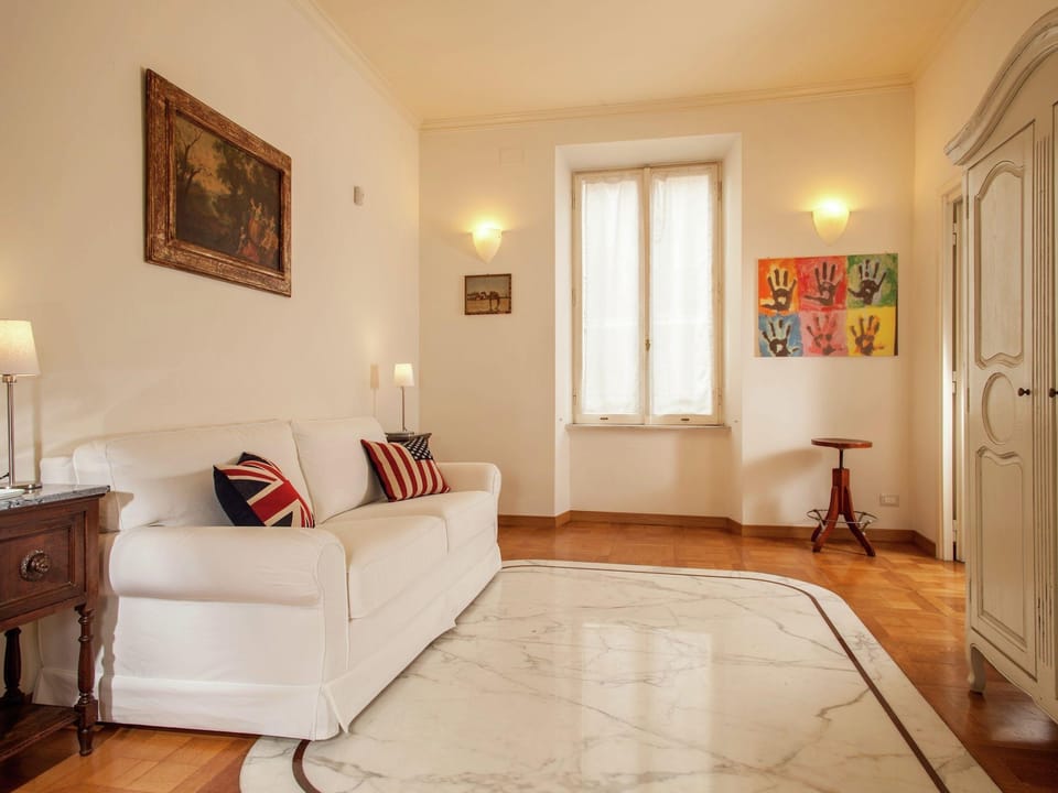 City home in Piazza del Popolo Apartment in Rome
