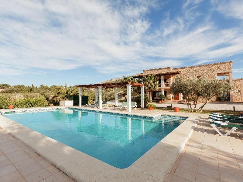 House in Alcudia with Pool  Sea Views Vacation rental in Raiguer