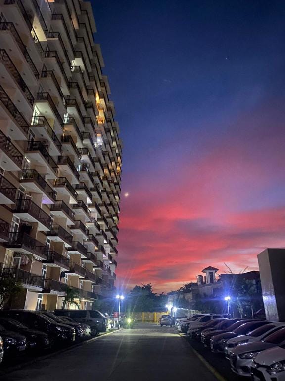 Comfortable Condo w/ nice view near Mactan Airport Apartment in Lapu-Lapu City