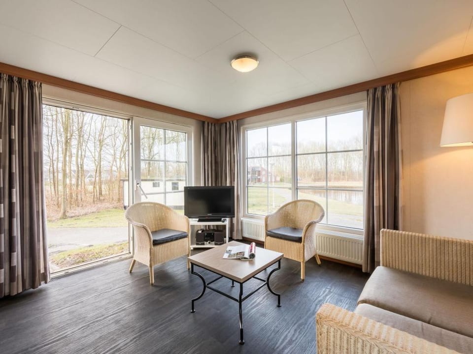 Hunzepark Family Retreat Vacation rental in Drenthe (province)