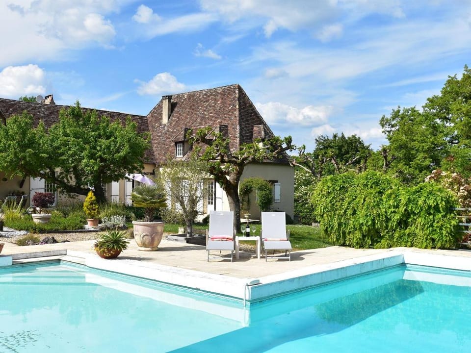 Nice home in Port-Sainte-Foy-et-Ponchapt w/  Vacation rental in Occitanie