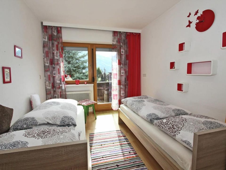 Apartment in Stumm near Ski Slopes Apartment in Tyrol