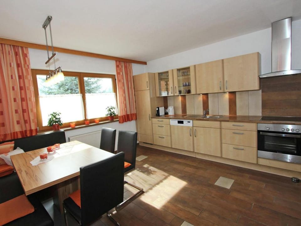 Apartment in Stumm near Ski Slopes Apartment in Tyrol