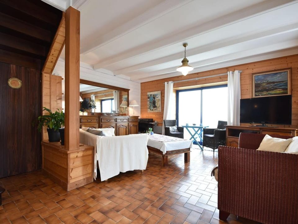 Beautiful holiday home by the sea in Penmarch Vacation rental in Finistere