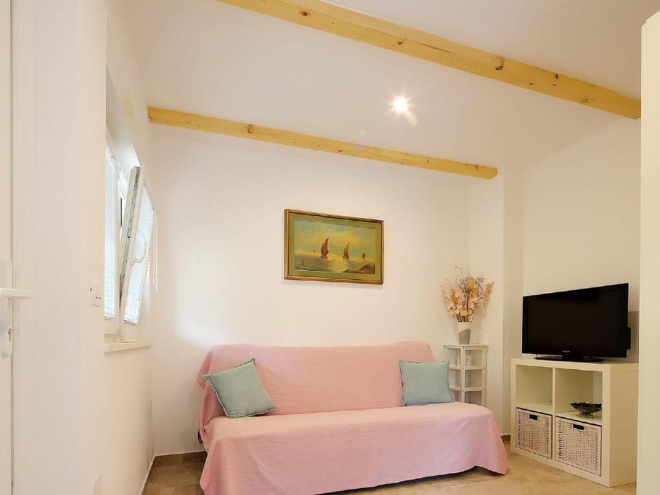 Apartment in Silo with Sea View Balcony Apartment in Primorje-Gorski Kotar County