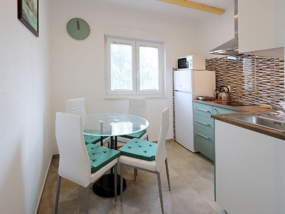 Apartment in Silo with Sea View Balcony Apartment in Primorje-Gorski Kotar County