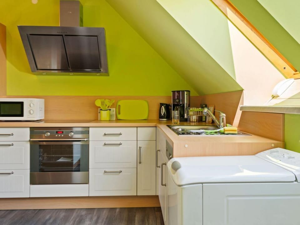 Charmante Dachgeschoss Ferienwohnung im Erzgebirge Apartment in Erzgebirgskreis