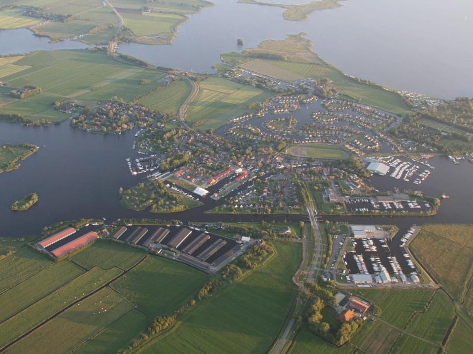 Terherne Central Cottage Stay Vacation rental in Friesland, Netherlands