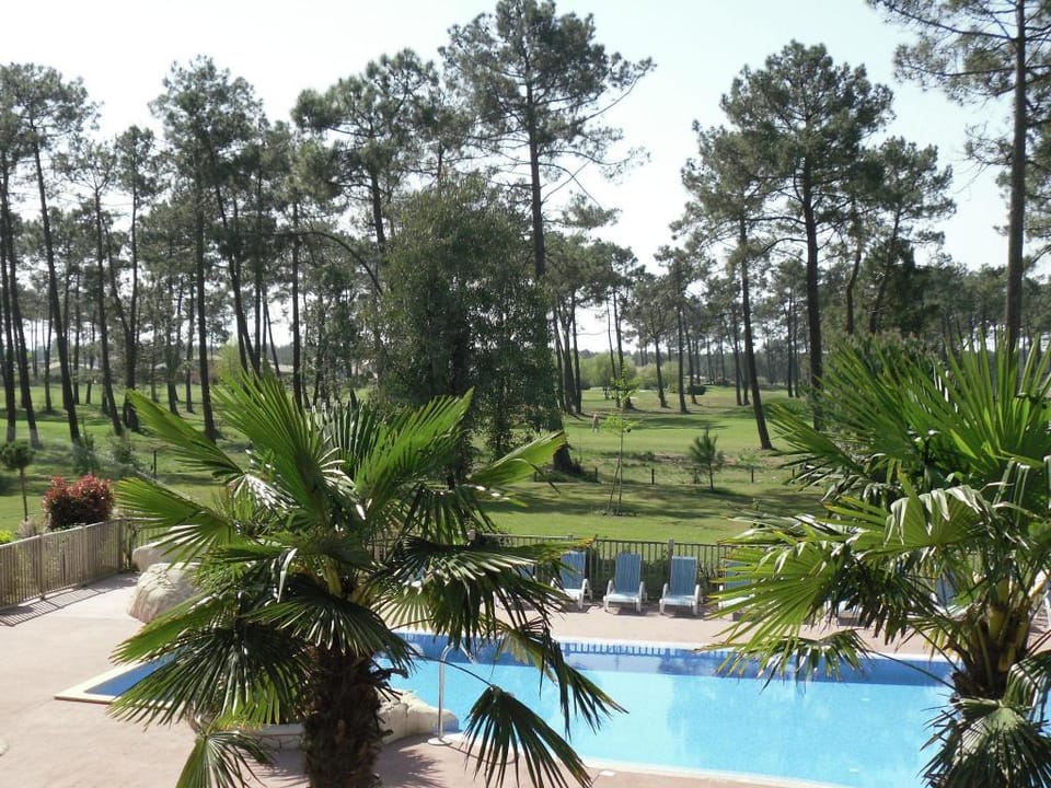 Beautiful home in Gujan Mestras w/  Vacation rental in Gujan-Mestras
