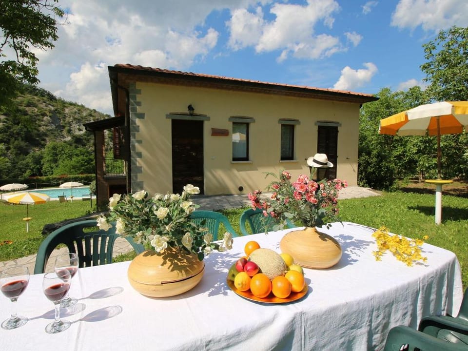 Apartment in Marche with Pool and Mountain Views Vacation rental in Umbria