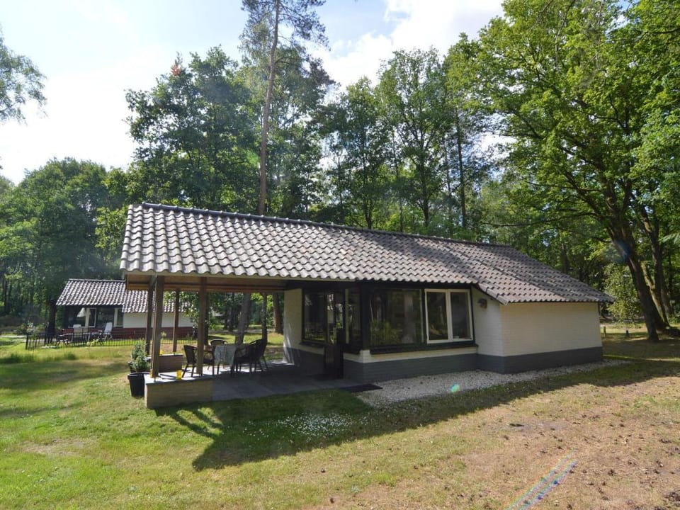 Holiday Home in Stramproy near Nature Reserve Vacation rental in Limburg (province)