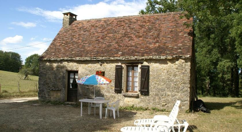 Romantic Cottage, Berbiguieres Vacation rental in Occitanie