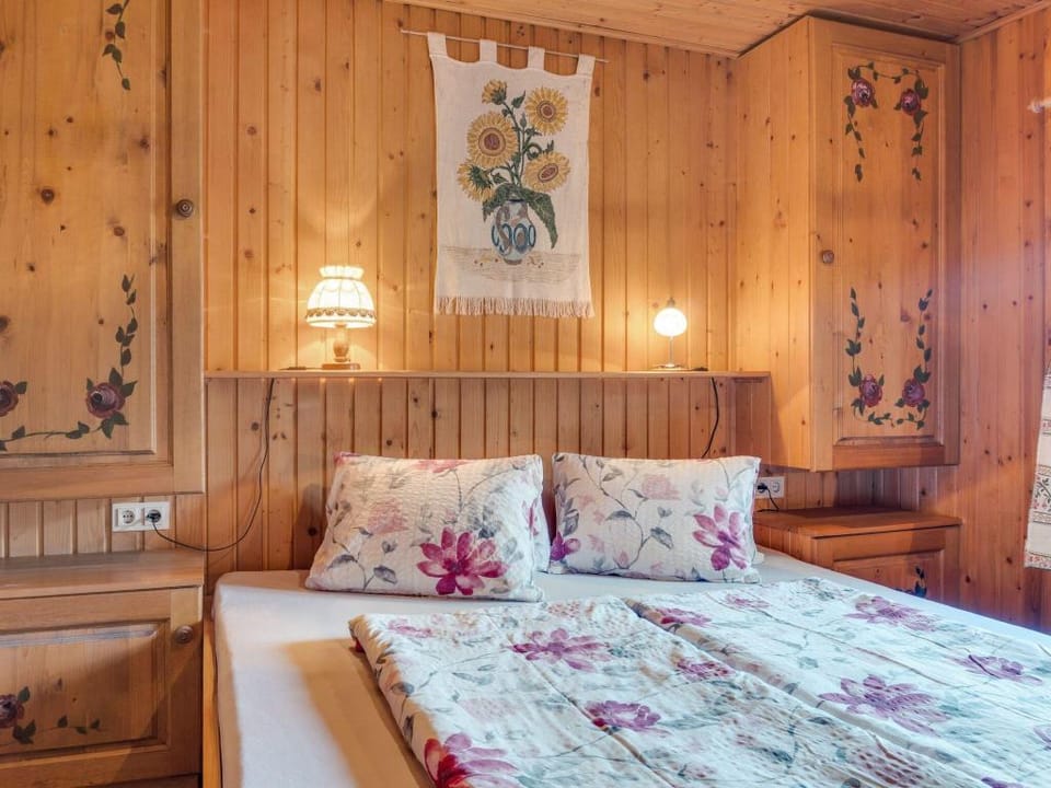 Chalet in Mortschach near Ski Slopes Vacation rental in Carinthia, Austria