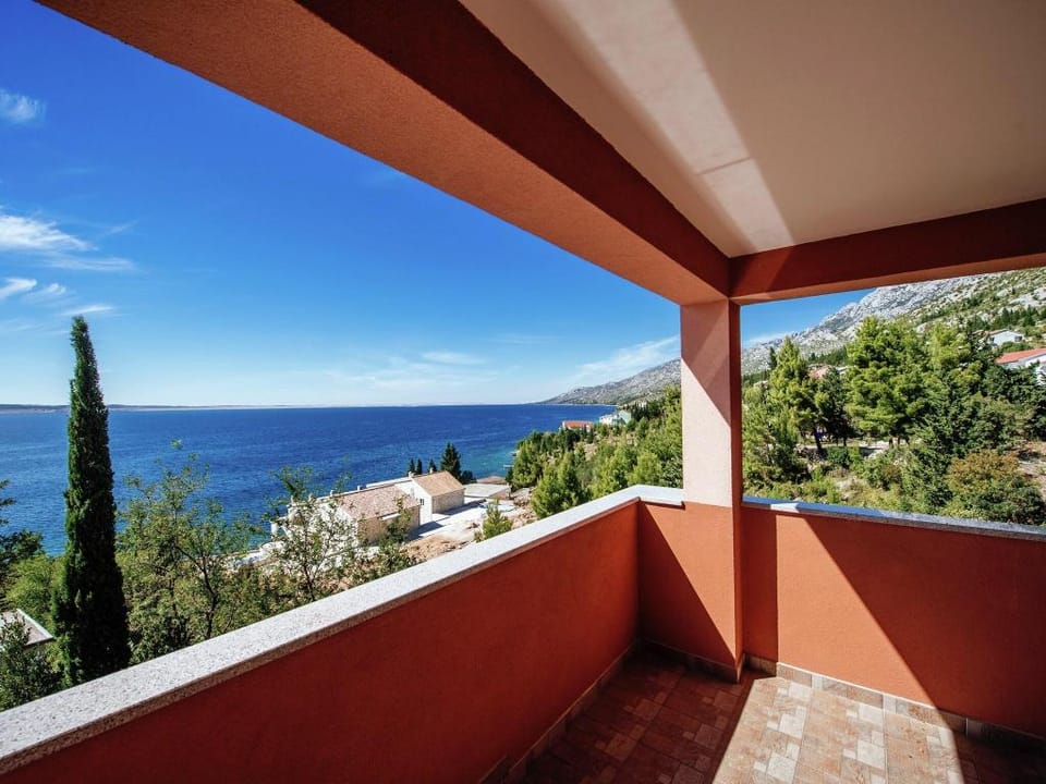 Awesome apartment in Zadarska županija w/  Apartment in Zadar County