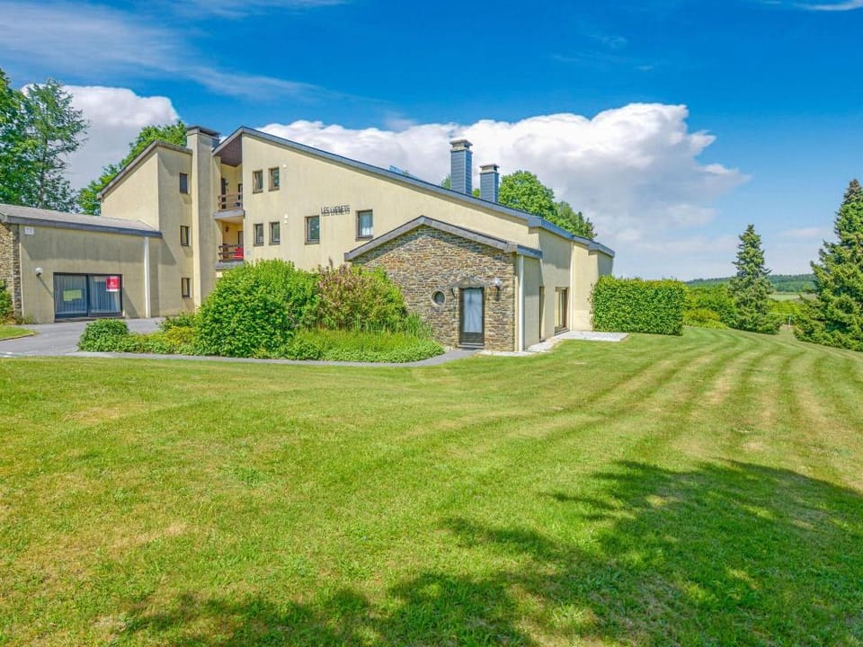 Holiday Home in Gros Fays with Garden Vacation rental in Wallonia, Belgium