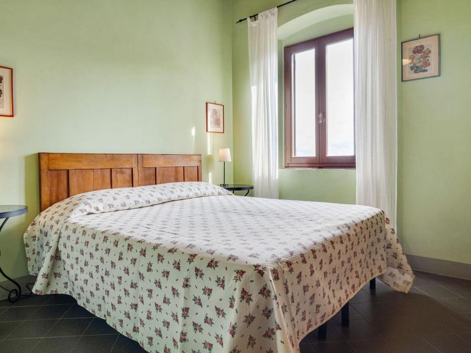 Rustic Getaway in Tuscan Hills Vacation rental in Tuscany