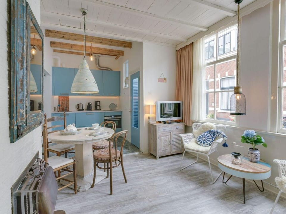 Picturesque fishermans house near the beach Vacation rental in The Hague