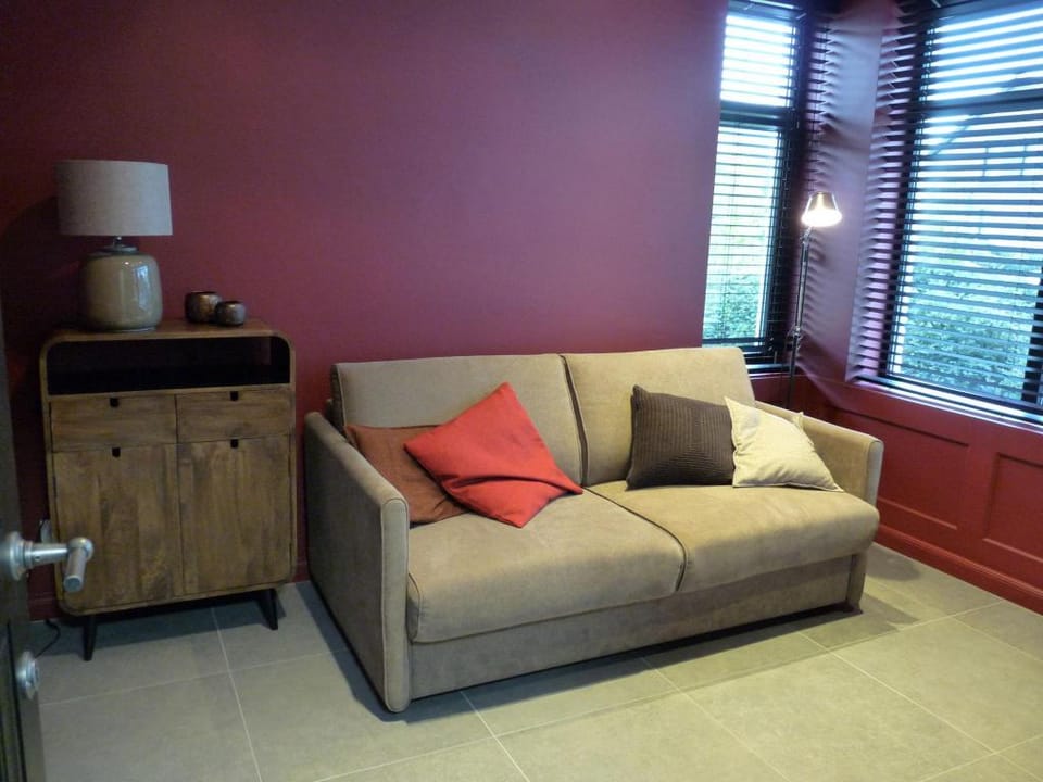 Cozy Holiday Home in Aalter near Lake Vacation rental in Flanders