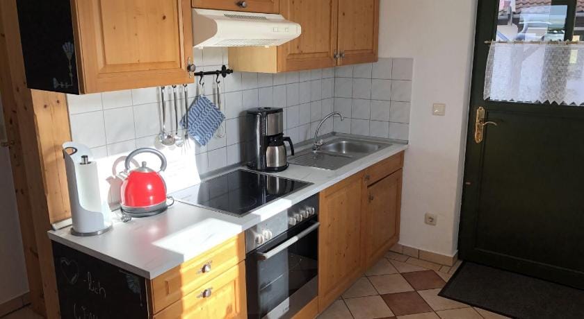 Idyllische Wohnung mit Pool in Mecklenburg Apartment in Mecklenburgische Seenplatte