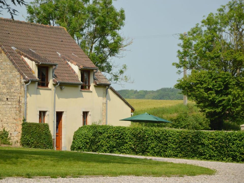 Cottage in Wierre-Effroy near Forest Vacation rental in Hauts-de-France