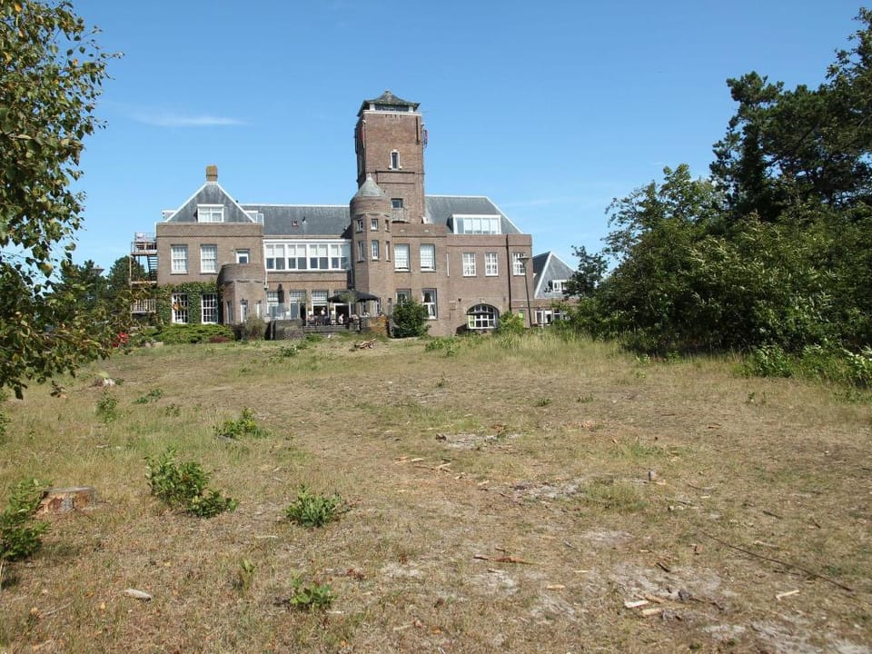 Awesome apartment in Noord-Holland w/  Apartment in Bergen aan Zee