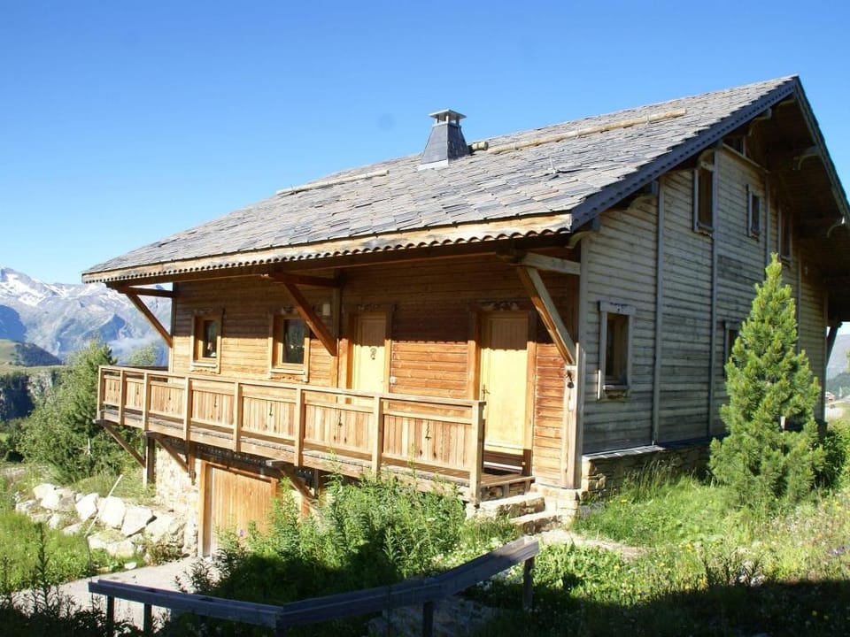 Cozy Luxe in Alpe dHuez Vacation rental in Huez