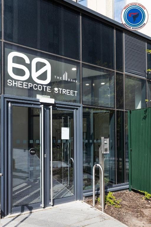 MONTHLY BOOKINGS ✪ BUSINESS AND RELOCATIONS✪ Apartment in Birmingham