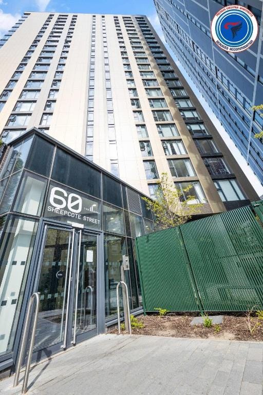 MONTHLY BOOKINGS ✪ BUSINESS AND RELOCATIONS✪ Apartment in Birmingham