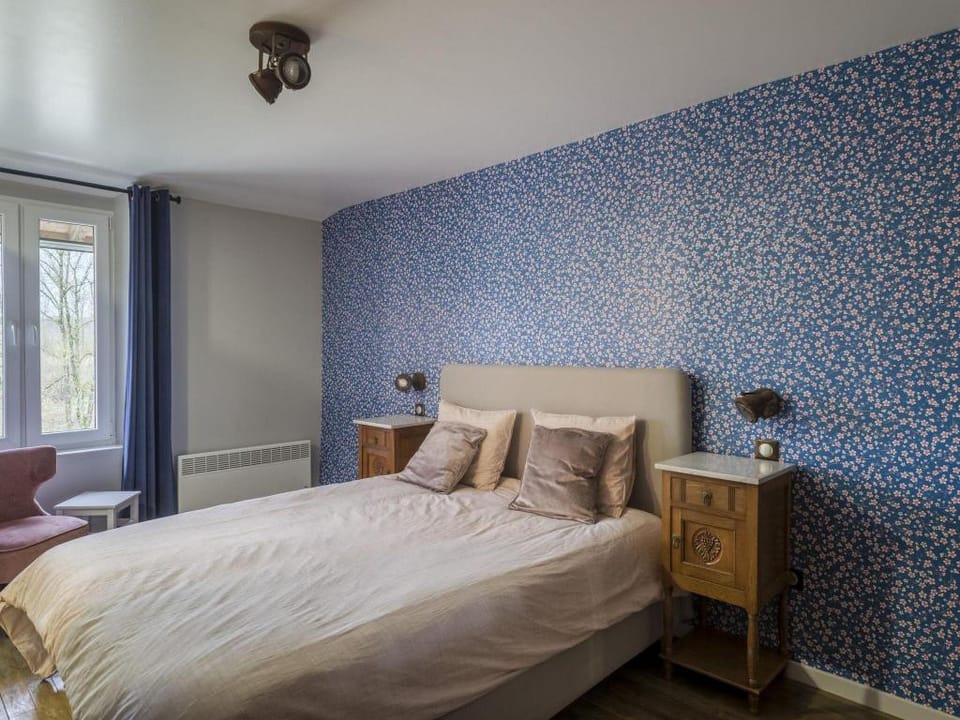 Jane Austen Lake Retreat Vacation rental in Grand Est