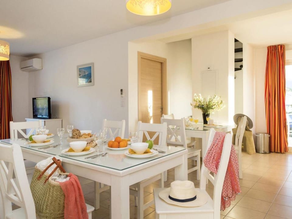 Airy Holiday Home with Garden Apartment in Oletta