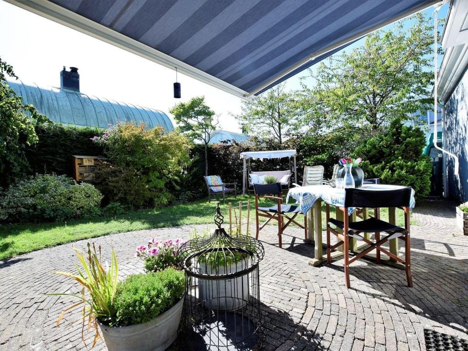 Holiday Home Noordwijk near Beach  Sauna Vacation rental in Noordwijkerhout