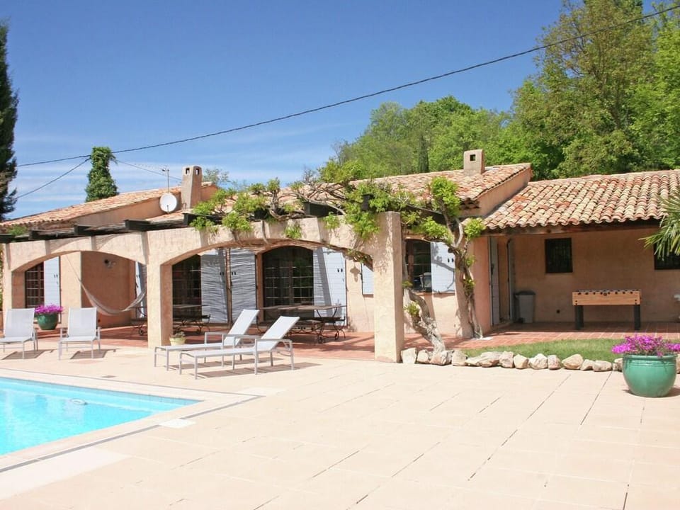 Villa in Salernes with Private Pool  Garden Vacation rental in Salernes