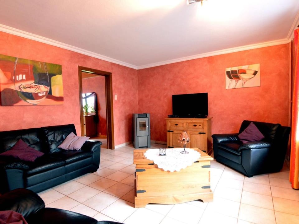 Cosy Holiday Home with Sauna, Terrace Vacation rental in Wallonia, Belgium