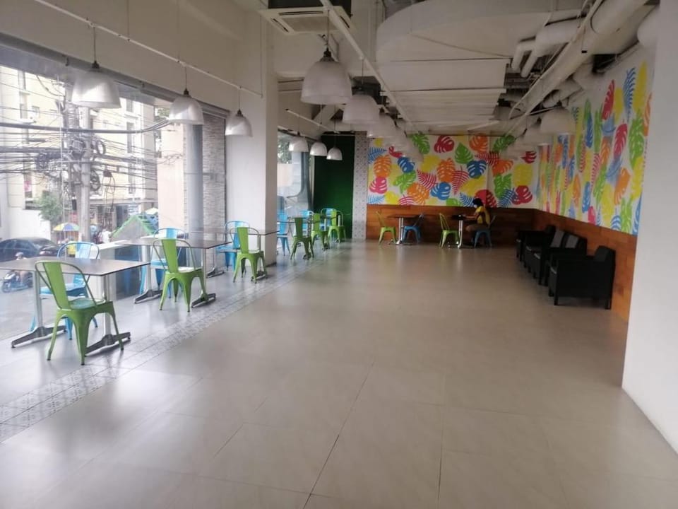 Urban Deca Tower OYO 4 Apartment in Mandaluyong