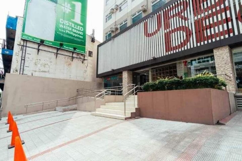 Urban Deca Tower OYO 4 Apartment in Mandaluyong