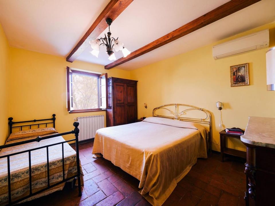 Quiet farmhouse in Cortona Vacation rental in Umbria