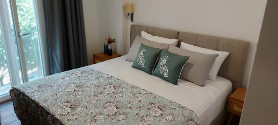 Ata Çeşme Otel / Sahil,plaj ve çarşıya yakın Apartment in Cesme
