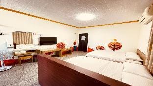 DaFeng Homestay Bed and Breakfast in Kaohsiung