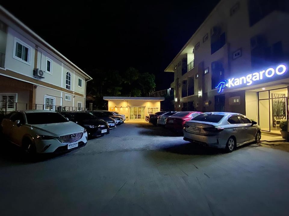 Kangaroo Residence Apartment in Laos