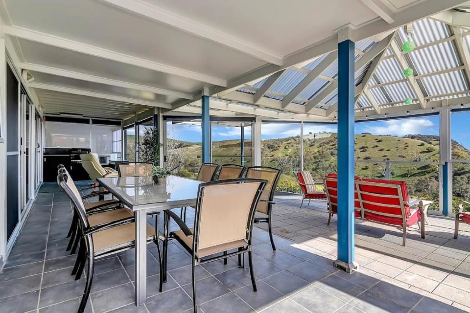 The Darling Of Marina - A Hilltop And Sea Getaway Vacation rental in Second Valley
