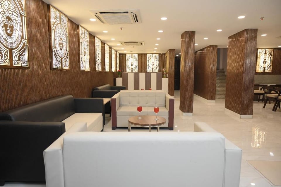 Ayaan Residency Hotel in Thiruvananthapuram
