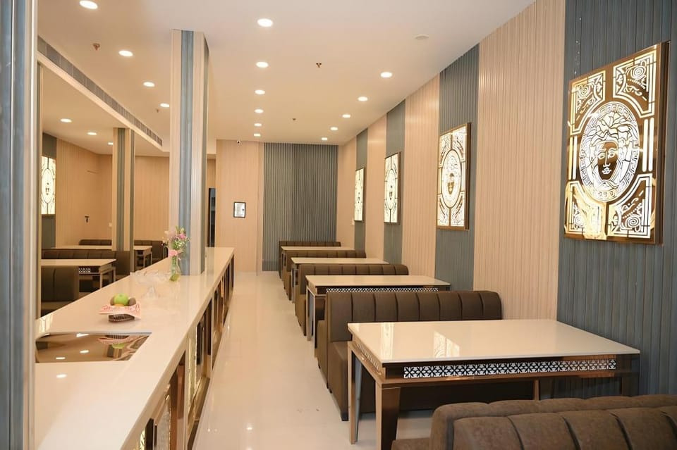 Ayaan Residency Hotel in Thiruvananthapuram