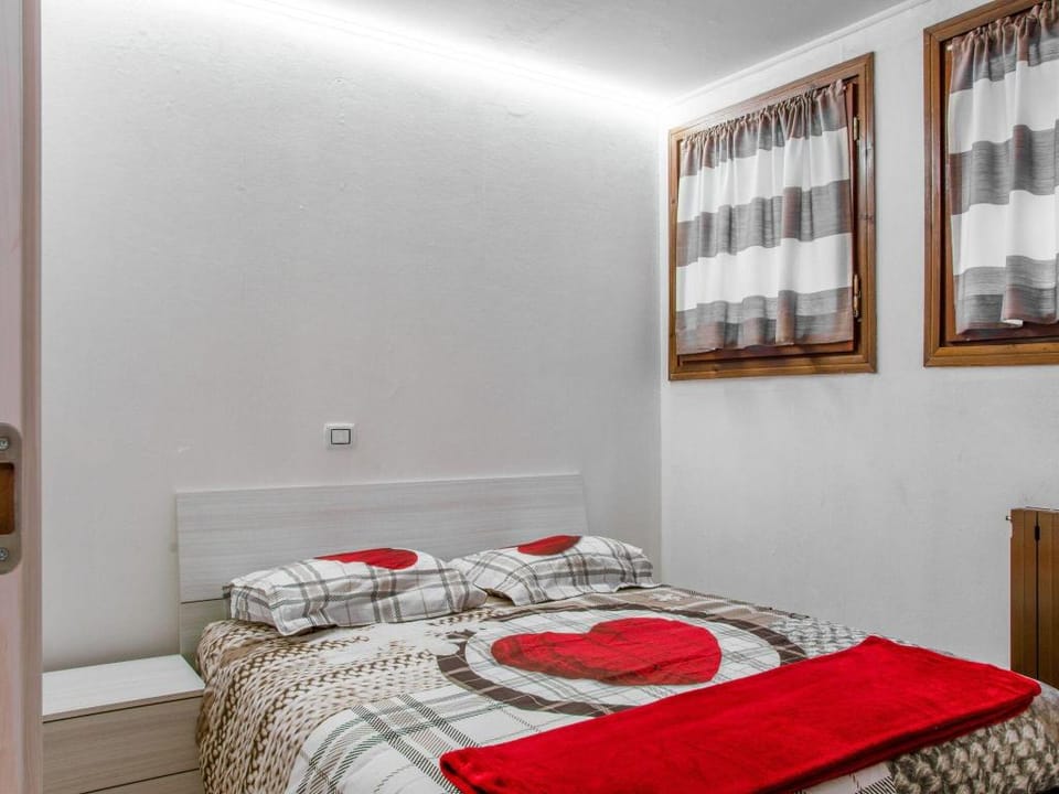 Apartment Cervinia ski-inski-out slopes Apartment in Breuil-Cervinia