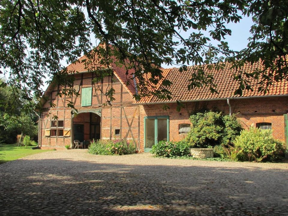 Spacious Apartment with Garden Vacation rental in Lower Saxony, Germany
