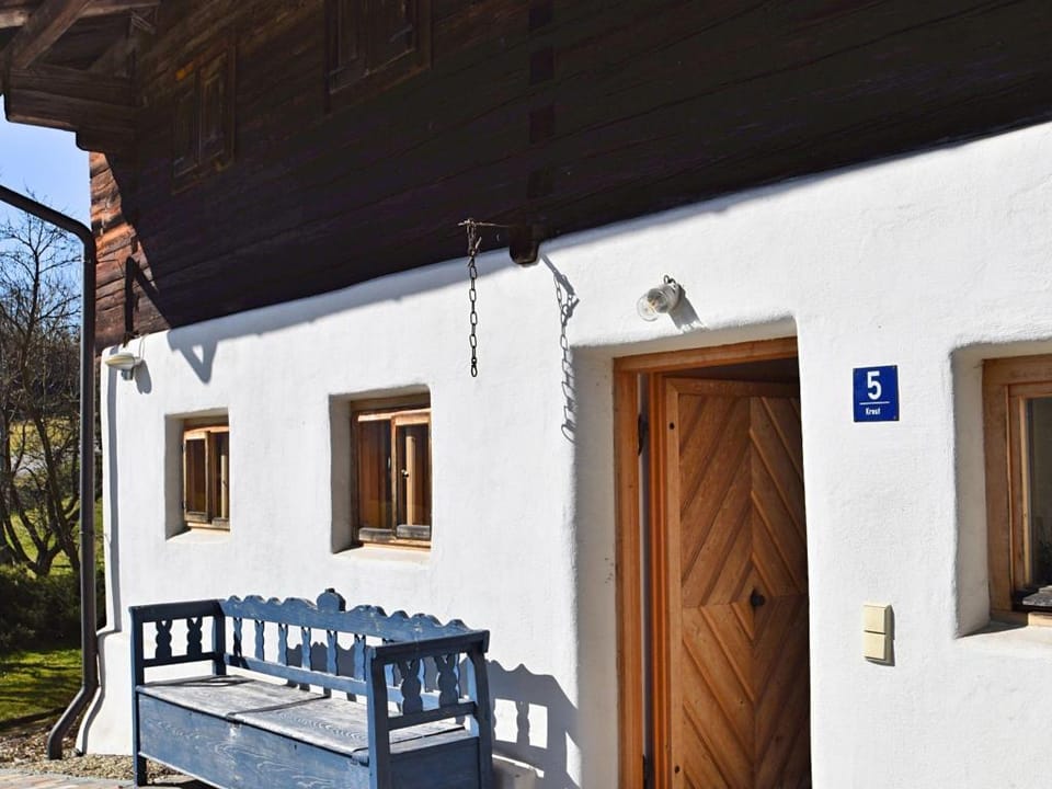 Ferienhaus in Konzell mit Terrasse Vacation rental in Straubing-Bogen