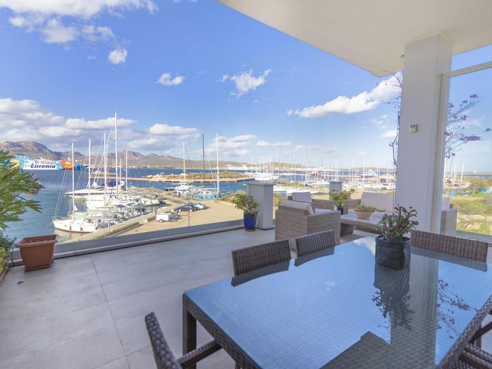 Sardinian charm with Cloonys fantics Apartment in Olbia