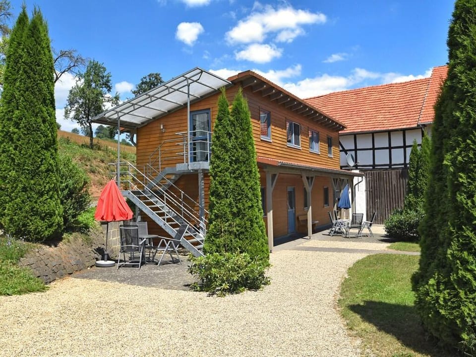 Geraumiges Ferienhaus im Kellerwal mit Terrasse Vacation rental in Hesse