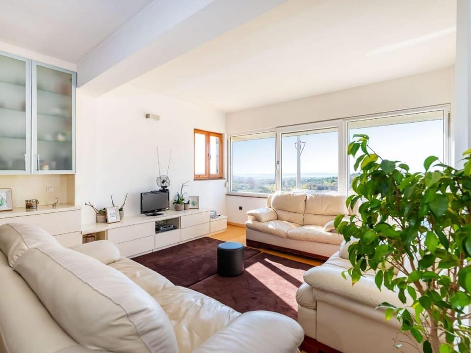 Delightful Apartment in Radovin with Garden Apartment in Zadar County