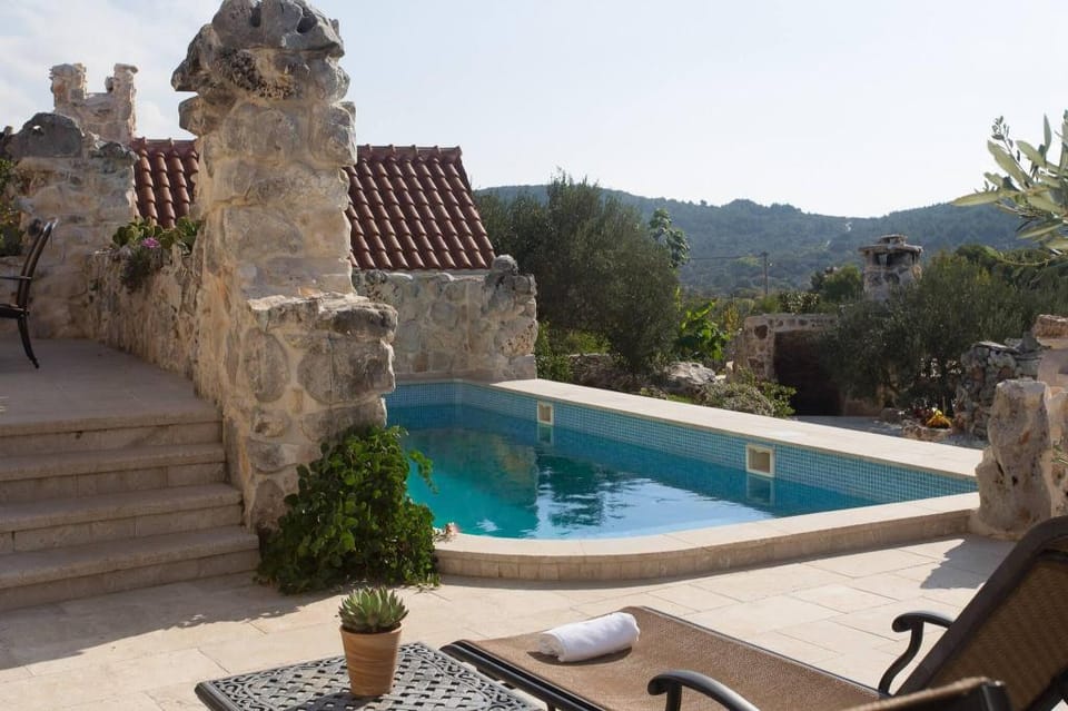 Stonehouse Marina - Estate With A Two Private Pools Vacation rental in Šibenik-Knin County, Croatia